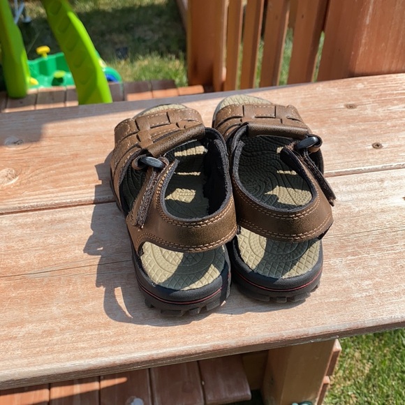 Beaver Creek Sandals - Picture 6 of 8